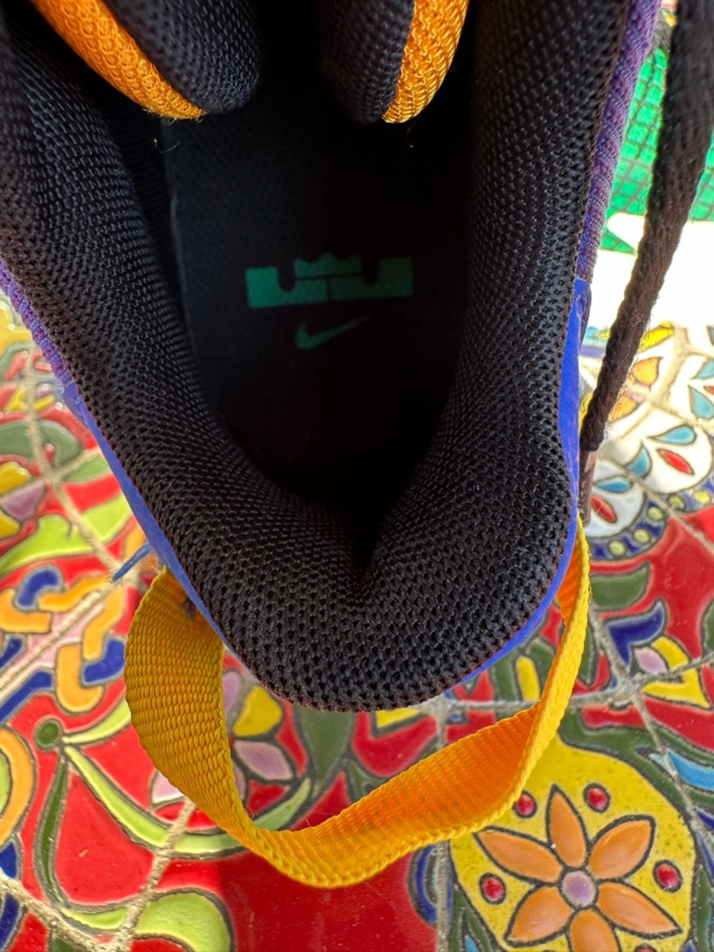 Nike LeBron Witness 7 GS “Multi-Color” Basketball Shoes – Youth Size 6Y - Picture 8 of 9
